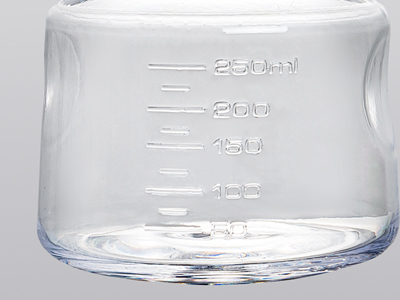 良好的透明度，刻度清晰，便于觀察容量